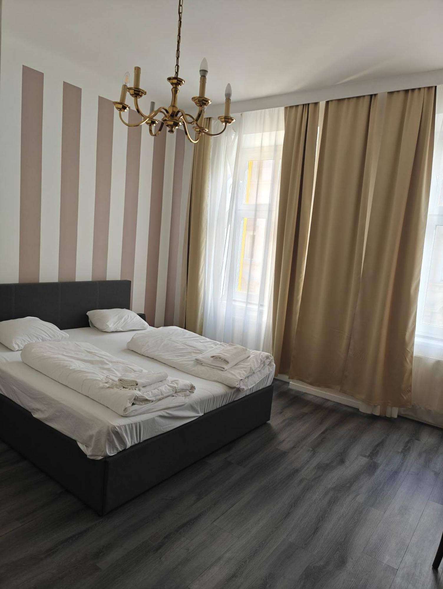Hotel Viktoria Vienna Esterno foto