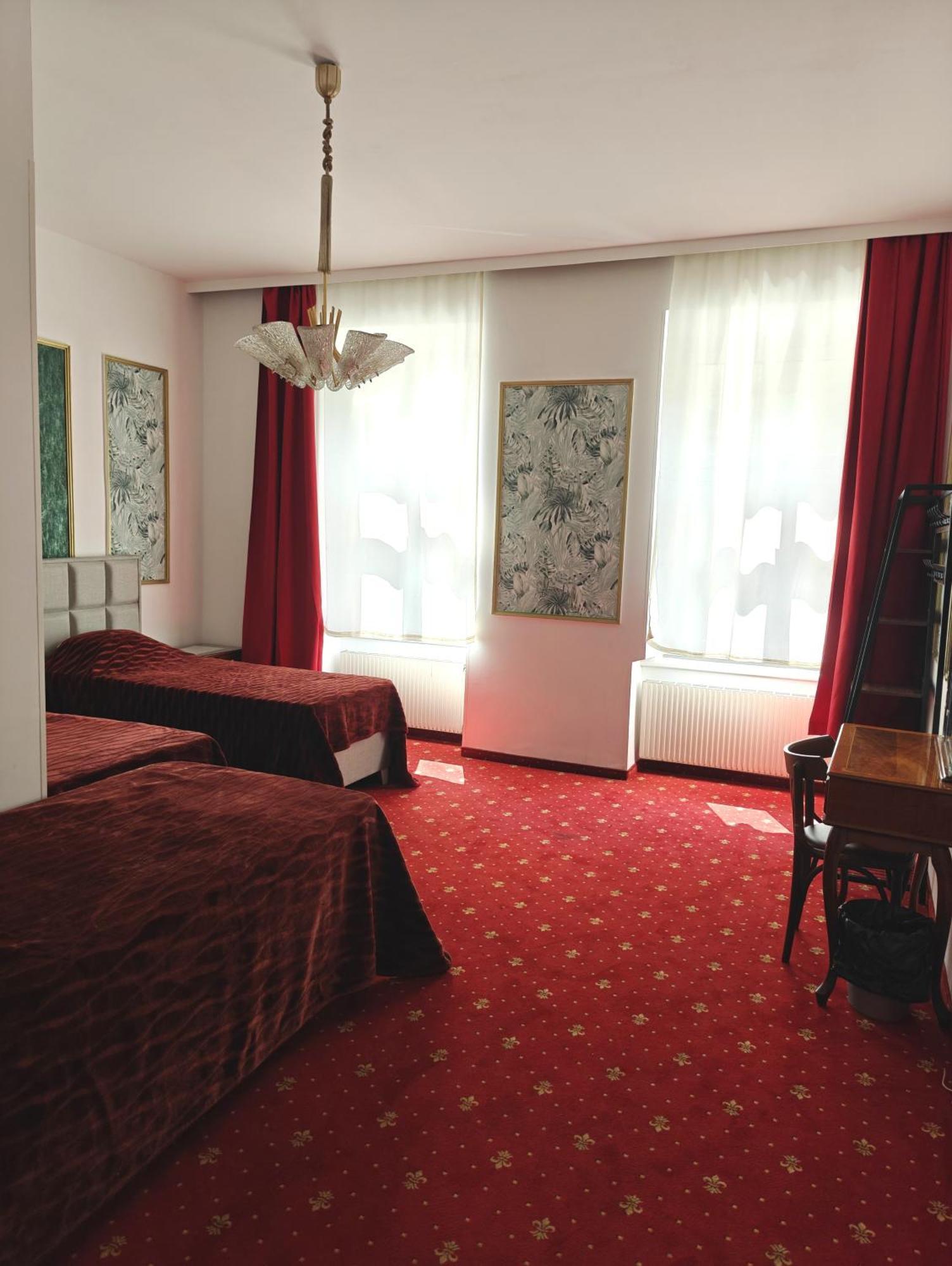 Hotel Viktoria Vienna Esterno foto