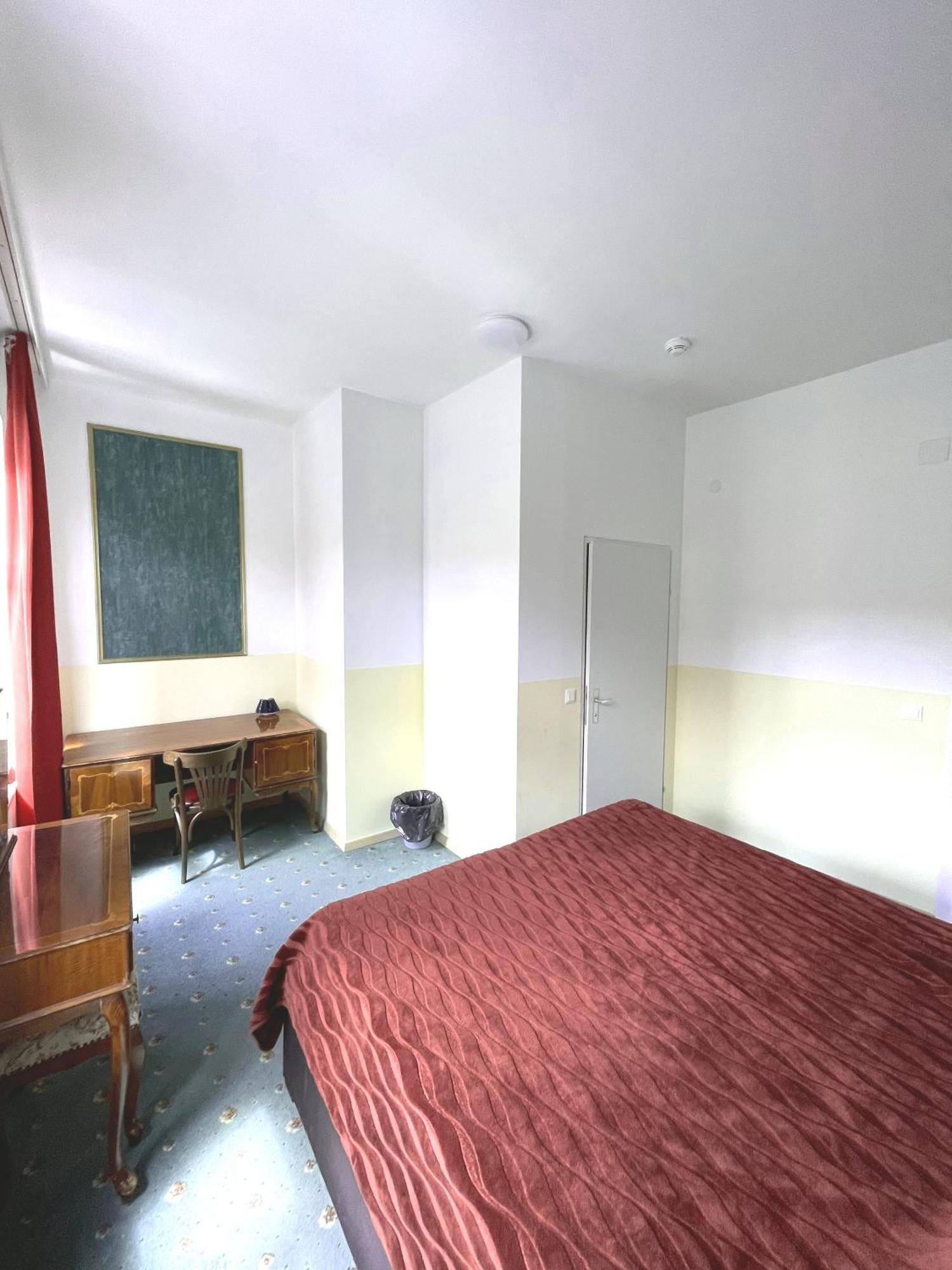 Hotel Viktoria Vienna Esterno foto