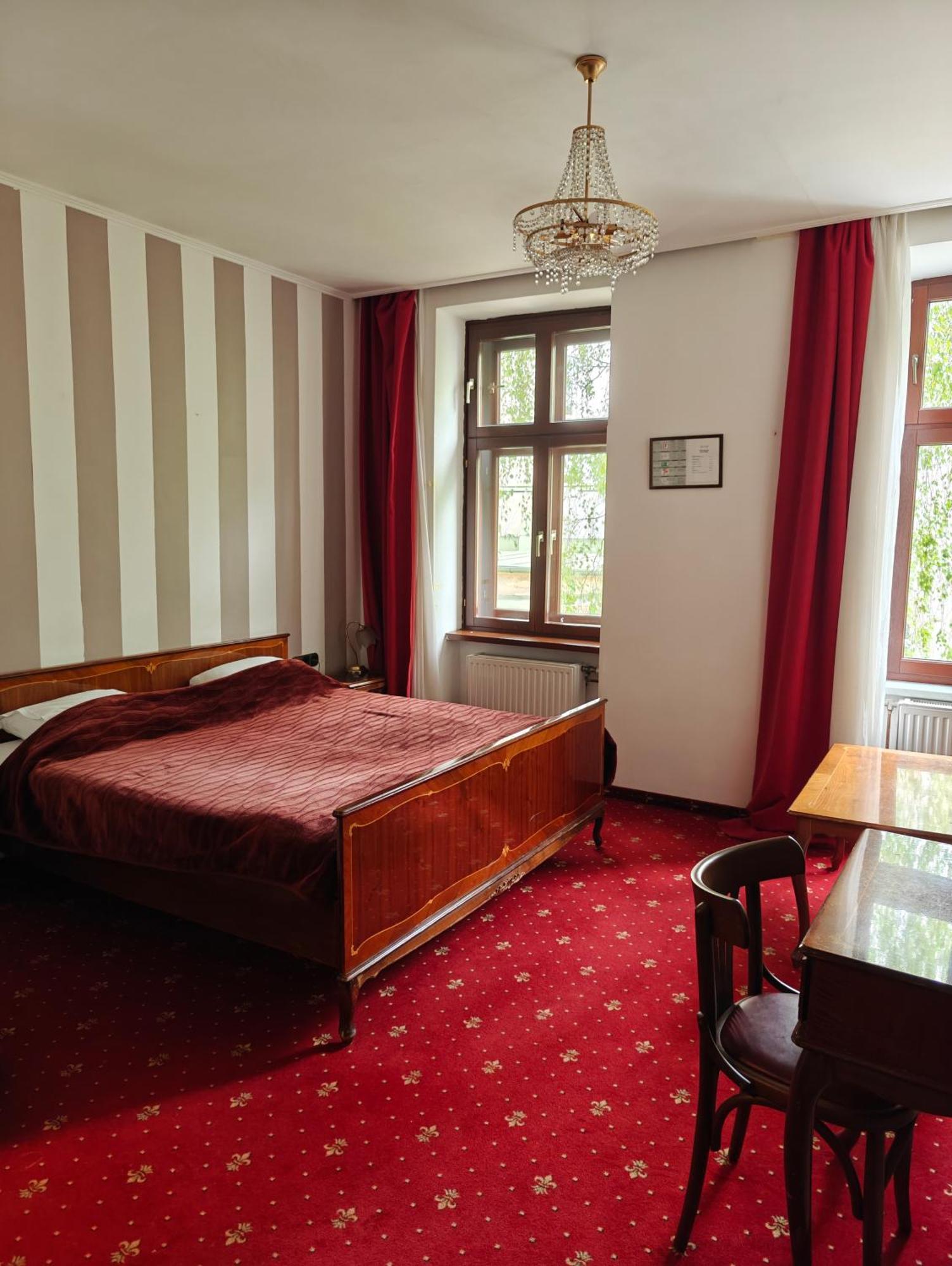 Hotel Viktoria Vienna Esterno foto